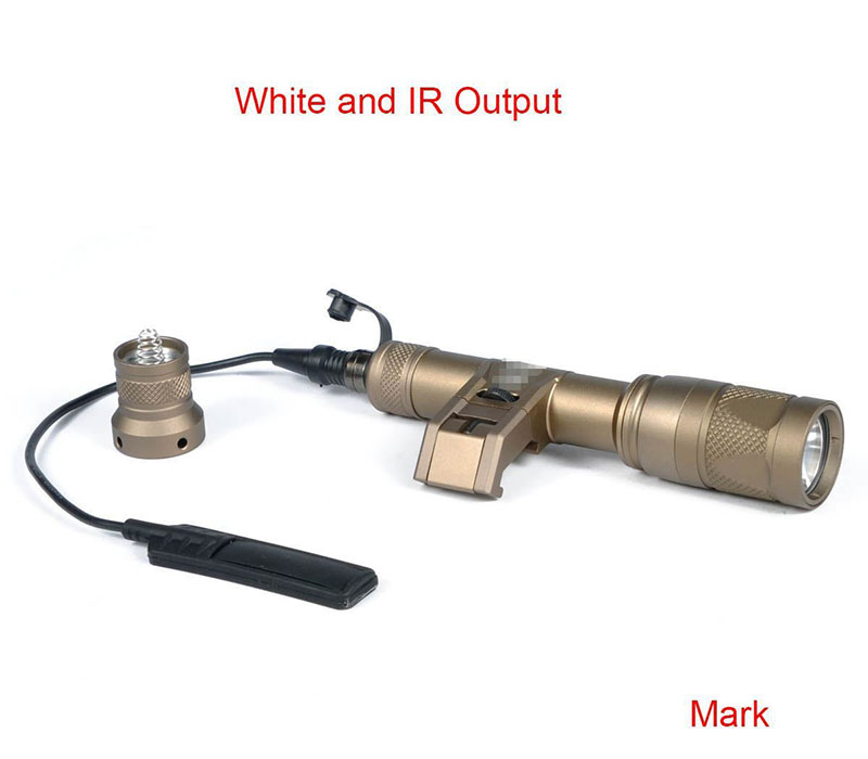 SF IFM M600V IR Dual Output Flashlight Tan